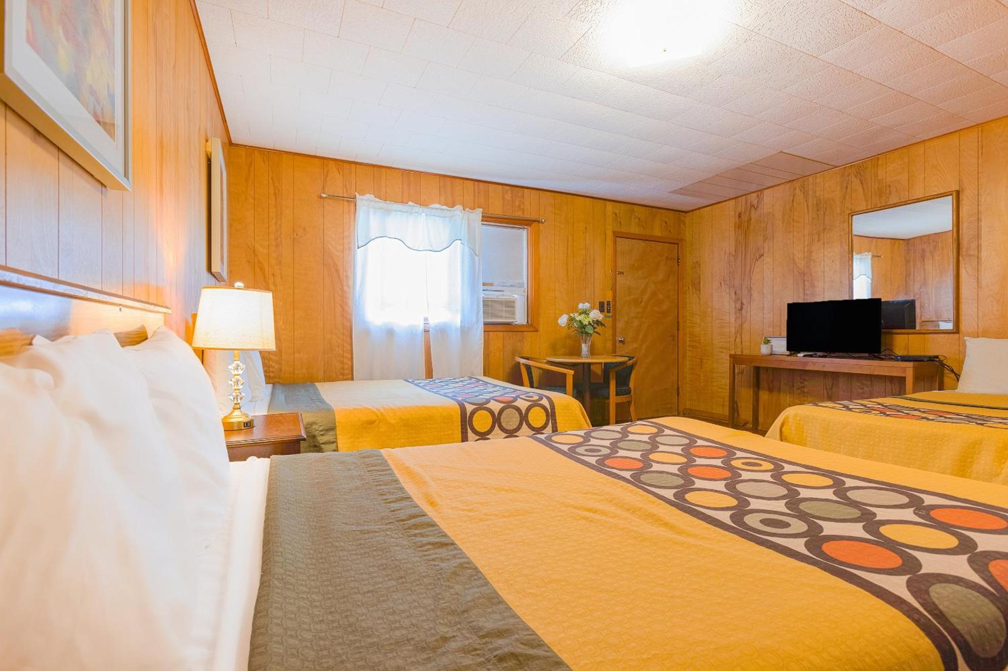 Parkside By Oyo Meadville Conneaut Motel Conneaut Lakeshore