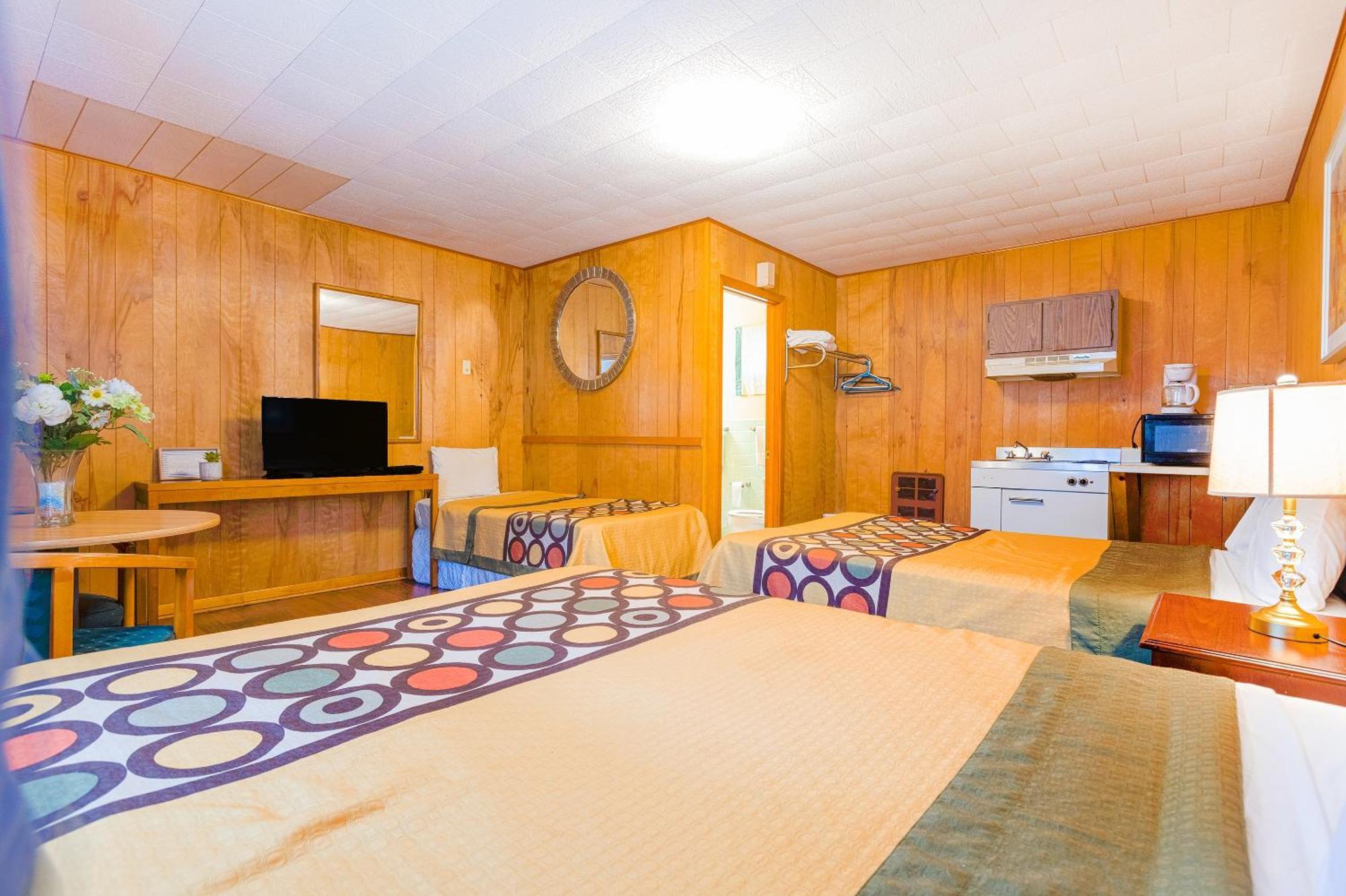 Parkside By Oyo Meadville Conneaut Conneaut Lakeshore
