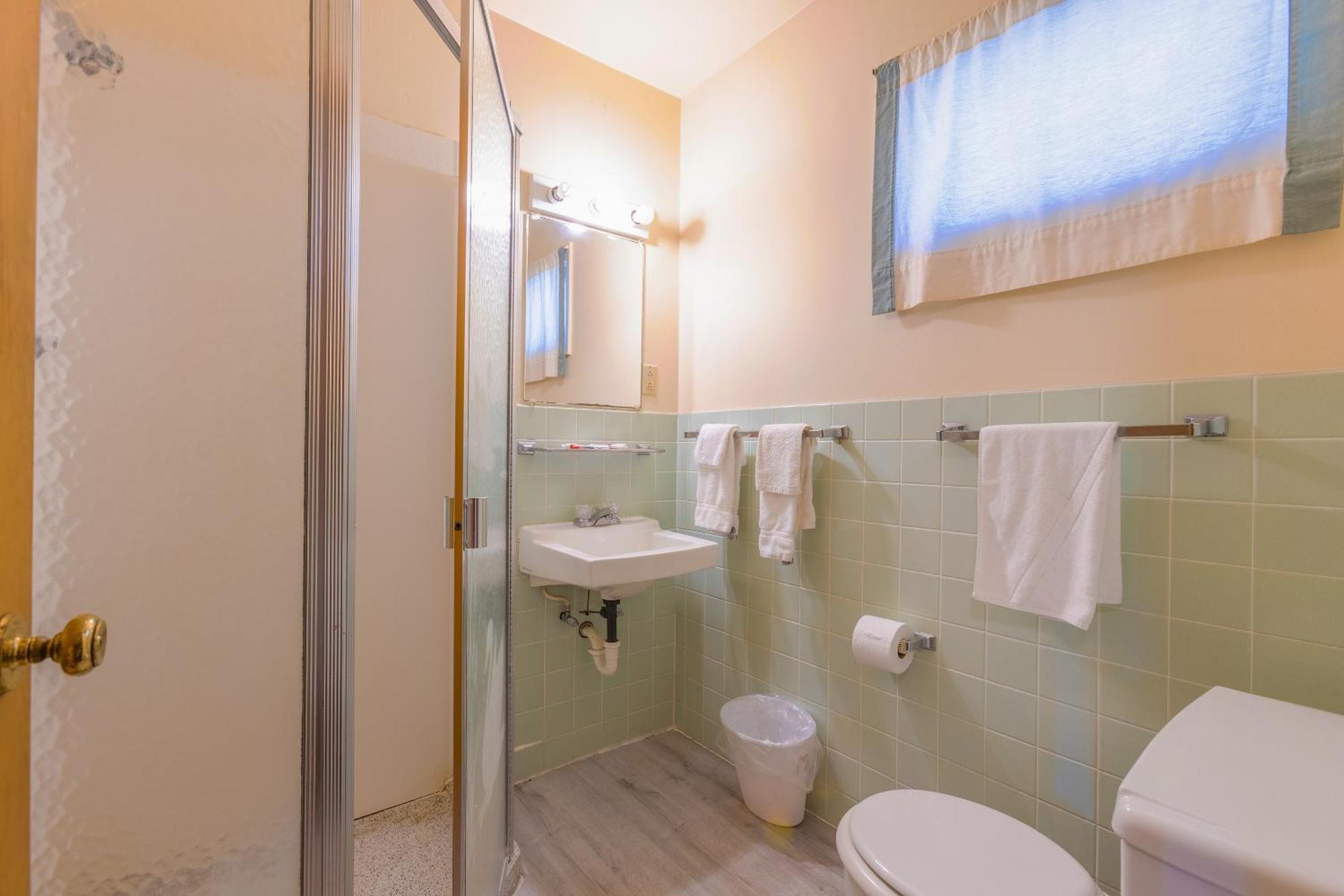 Parkside By Oyo Meadville Conneaut Motel 2*
