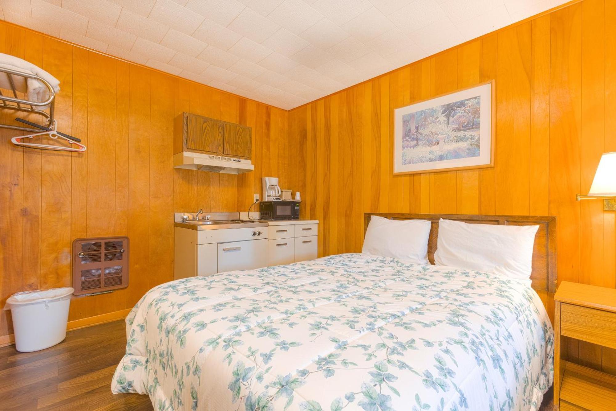 Motel Parkside By Oyo Meadville Conneaut